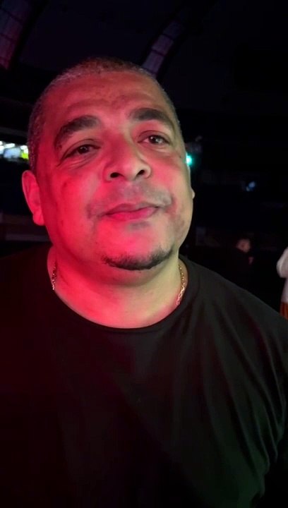 “O Vitória não vai cair”, afirma Vampeta, ex-jogador do Leão