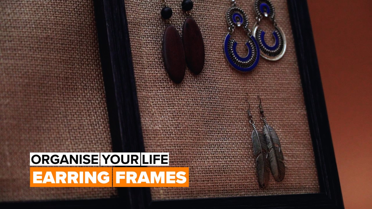 Organise your life: Frame your earrings