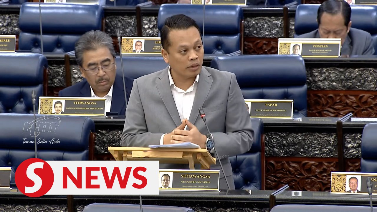 Govt considers implementing carbon tax, says Nik Nazmi