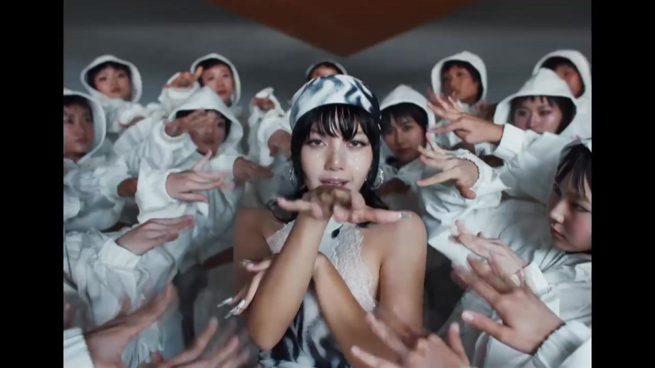 블랙핑크 리사 '록스타', 스포티파이 글로벌 차트 8위 / YTN