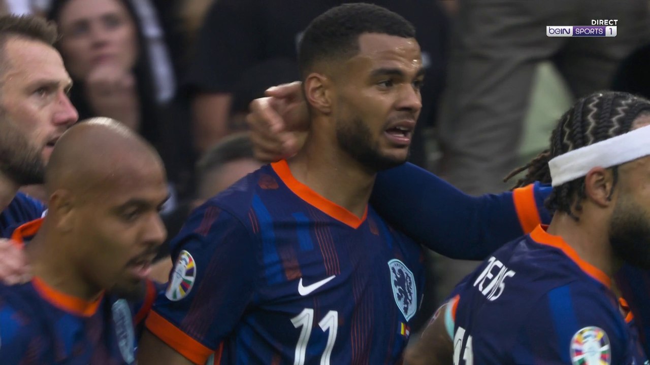 Gakpo pense s'offrir un doublé... hors-jeu !