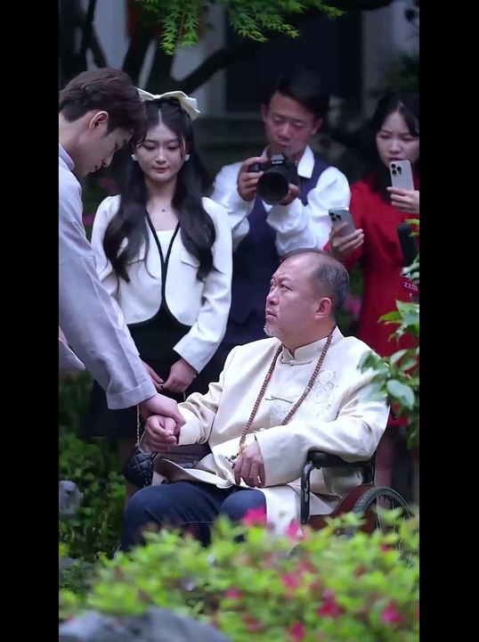 【热门短剧】 绝顶龙医 (下)