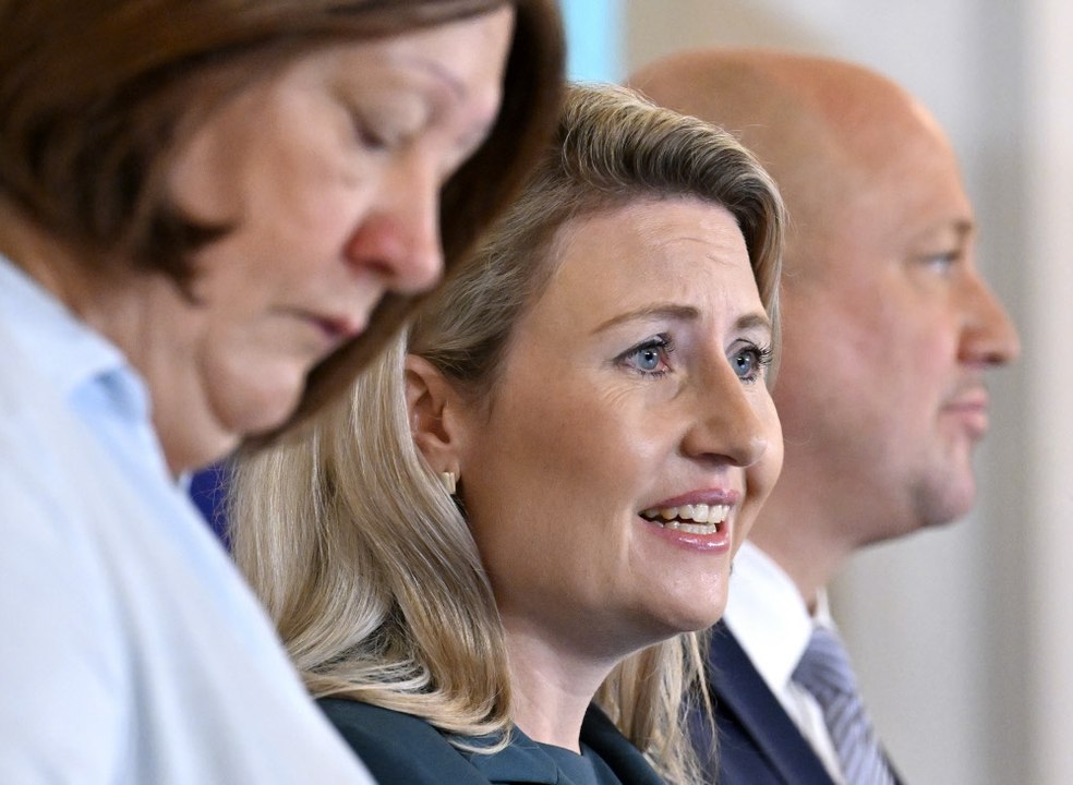 Raab: "Österreichs Asylbremse wirkt"