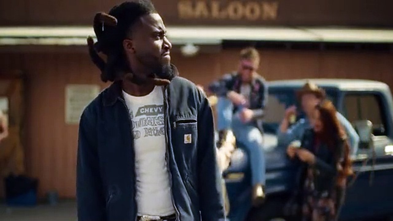 Shaboozey - A Bar Song (Tipsy)