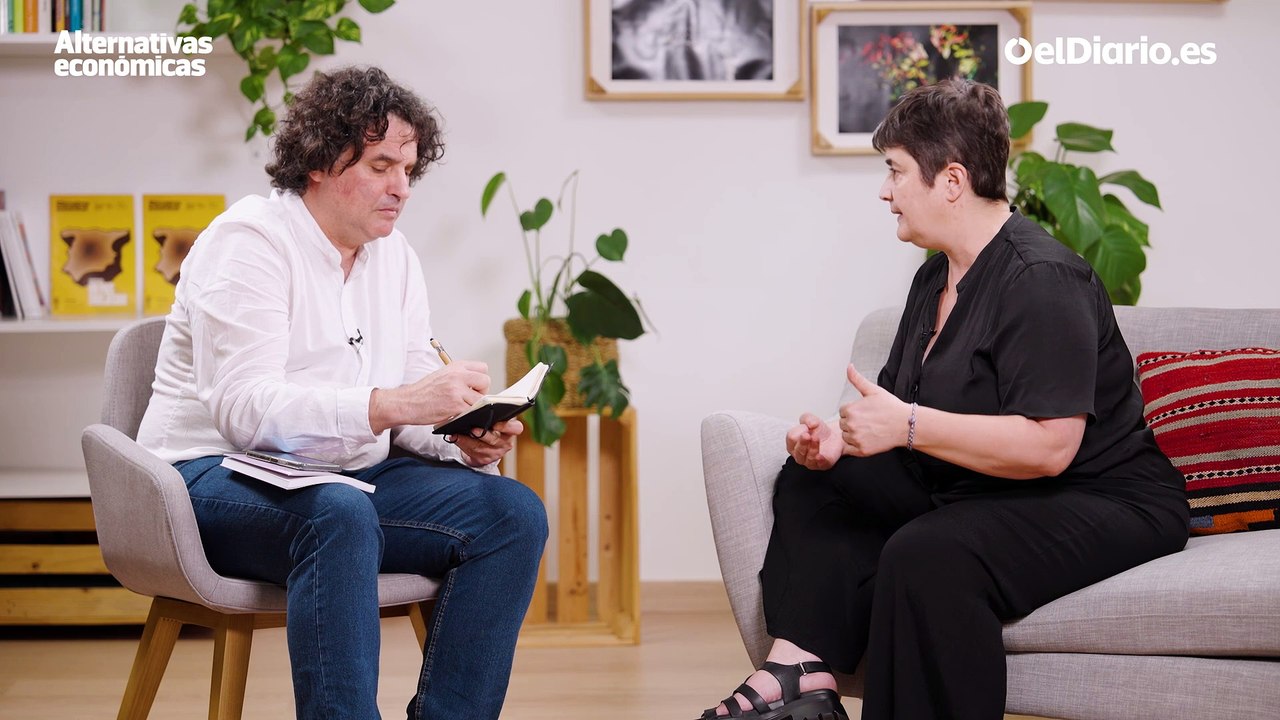 'Economía fuera del carril', con Carmen Castro
