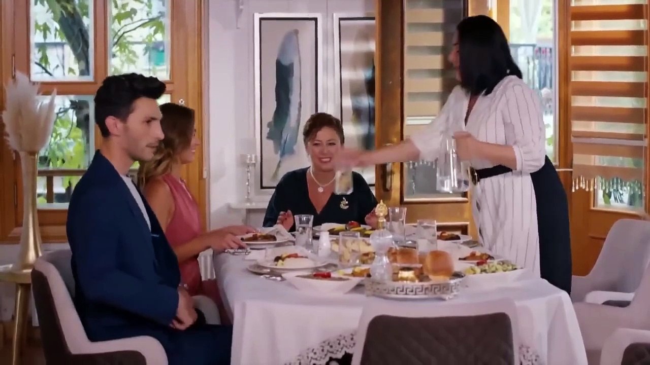 Esqueça-me se puder Ep 18 | Aşk Mantık İntikam novela turca romântica em português