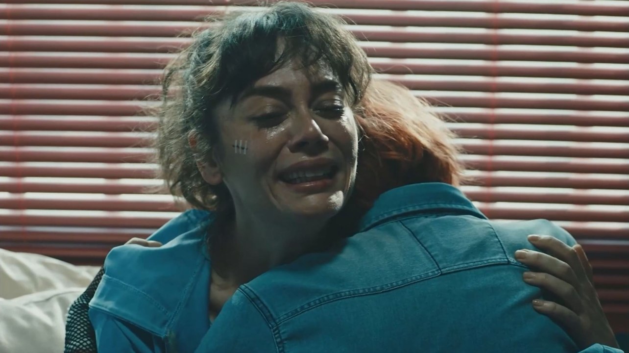 الفناء - الحلقة 23 - مدبلج بالعربية  | Avlu