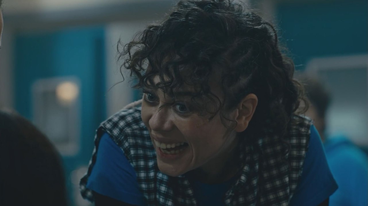 الفناء - الحلقة 78 - مدبلج بالعربية  | Avlu