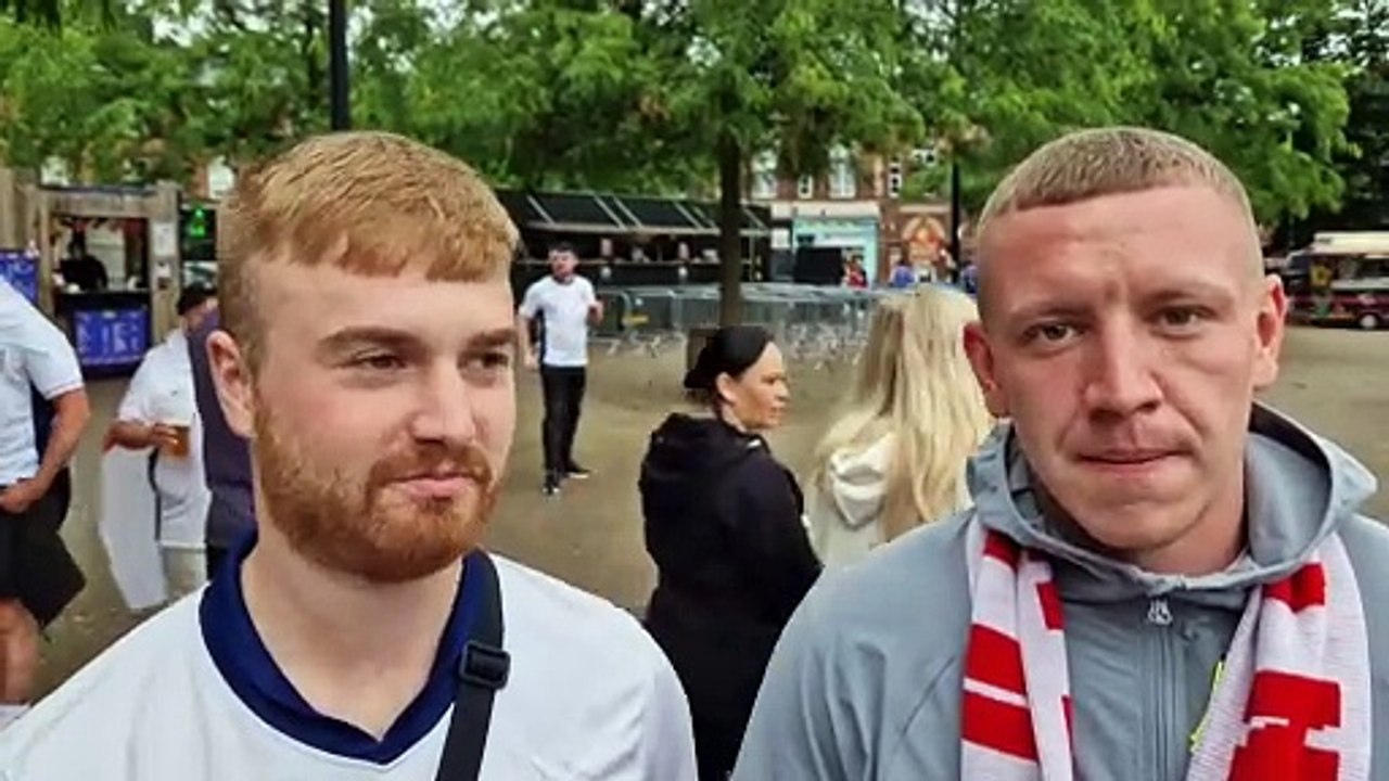 England fans in Sheffield predict the Euro 2024 final result