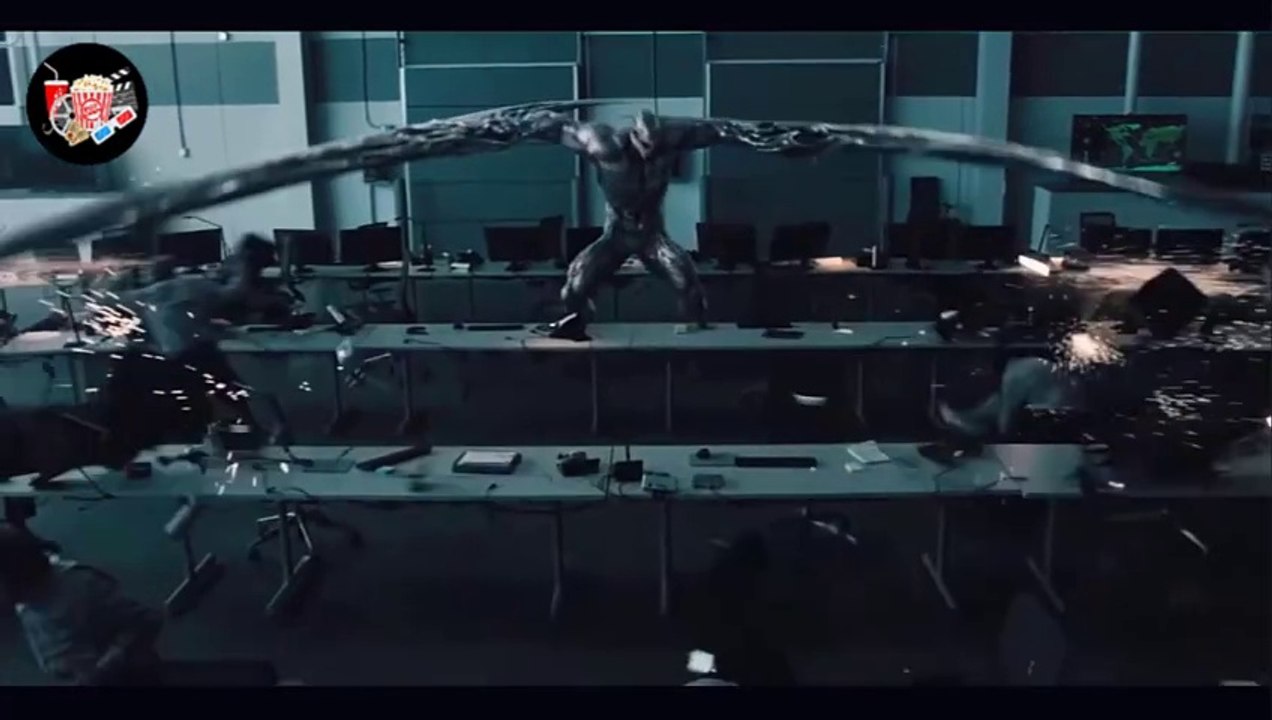 وحش فضائى بيدخل فى جسم صحفى فاشل وبيتحدو مع بعض لمنع غزو الارض من الوحوش الفضائيه / ملخص فيلم venom