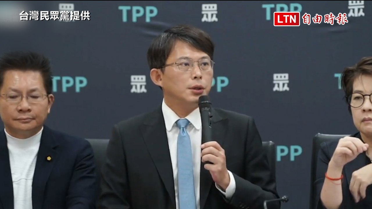 自認被抹紅！黃國昌：民眾黨撤簽新住民法協商結論（台灣民眾黨提供）