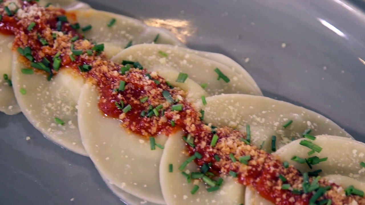 How You Can Turn Wonton Wrappers Into Ravioli!