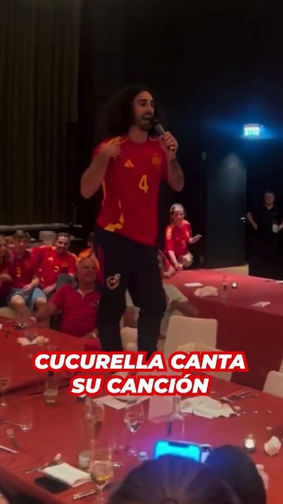 Cucurella se atreve con su canción