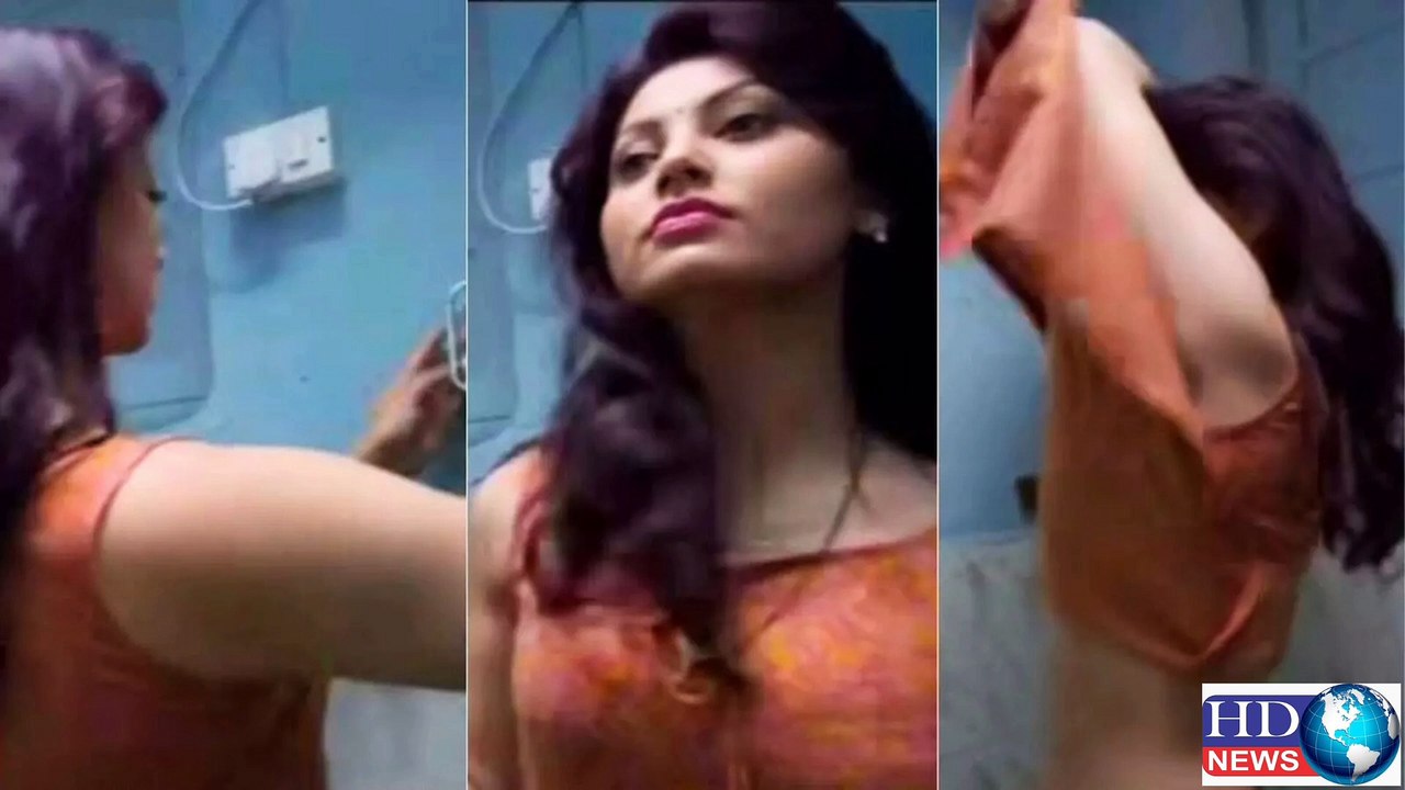 urvashi rautela viral video #urveshi rautela