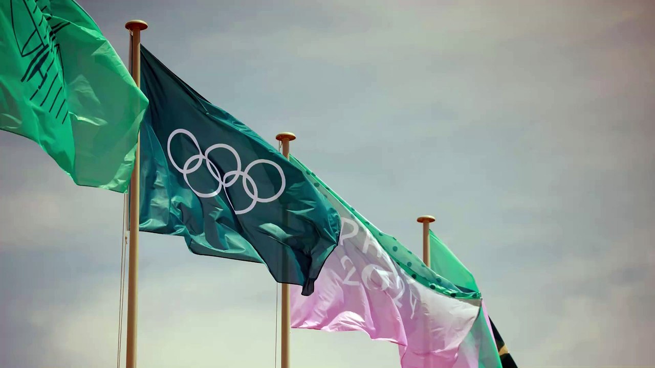 GALA VIDEO - Dominique de Villepin : pourquoi son ex-femme Marie-Laure Viébel refait parler d’elle