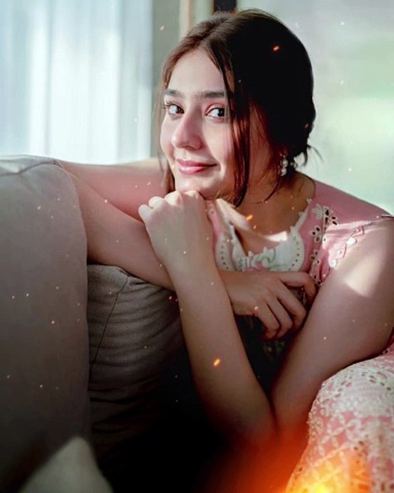 Dur e Fishan Cute Look 