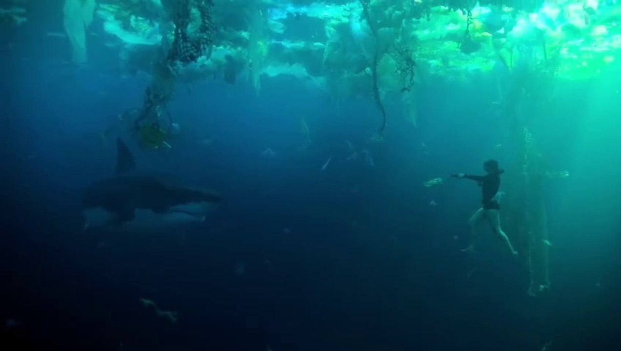 Under Paris Hollywood adventure movie part 1/2