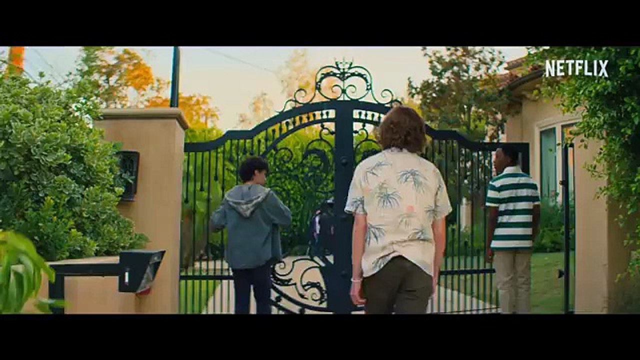 Incoming | Official Trailer | Netflix