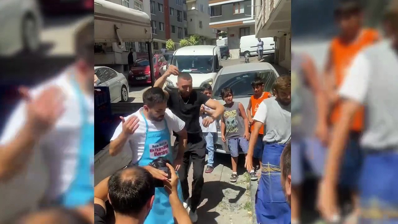 Hastaneden taburcu olan Kadir Ezildi sokak ortasında göbek attı