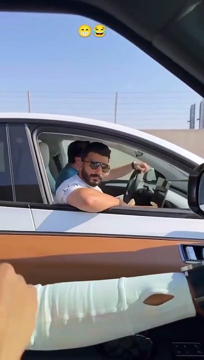 Mast nazro se Allah buchay