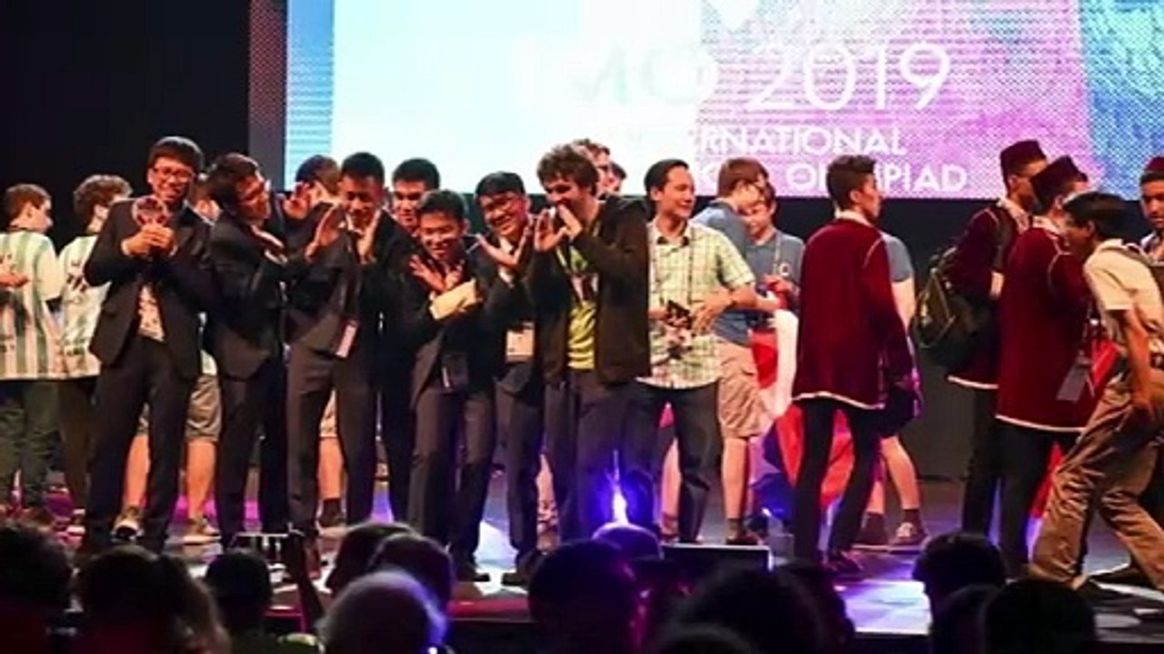 Google's Shocking New AI Won a Medal In Math Olympics - Alpha Proof