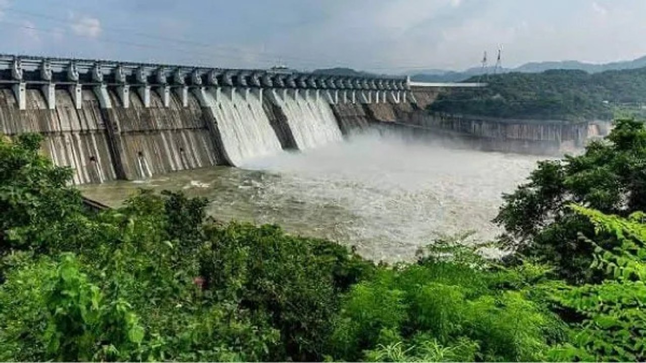 MP Weather: भारी बारिश से उफान पर नर्मदा नदी,अलर्ट जारी