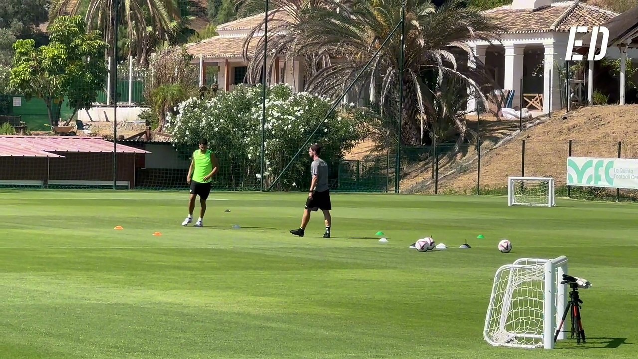 Ayoze Pérez sigue con su plan de recuperación