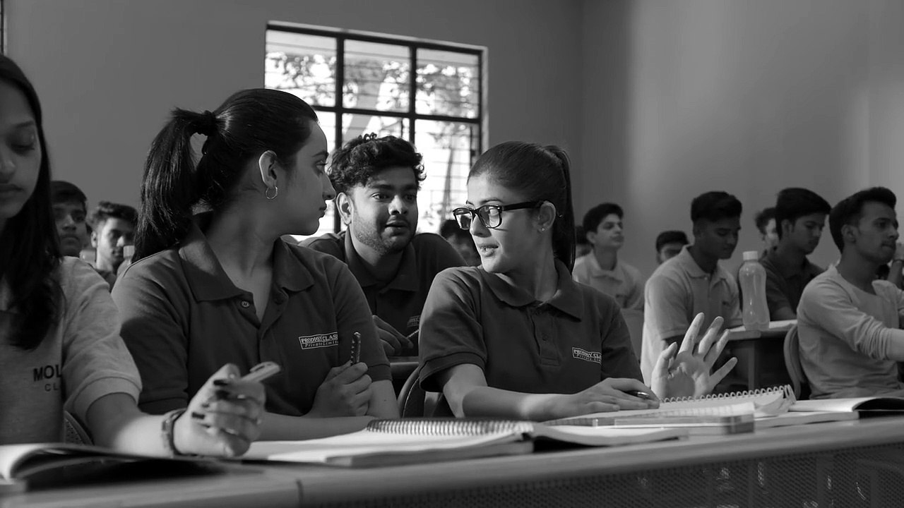 Kota Factory S02E02 Web Series