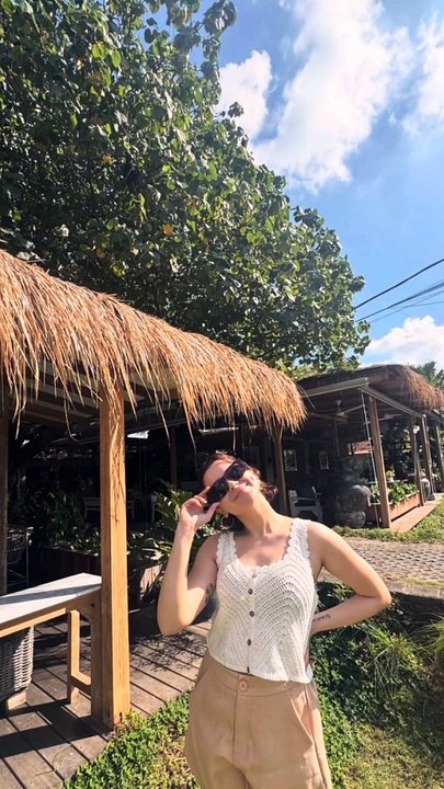 Hania amir drama shooting in bali
