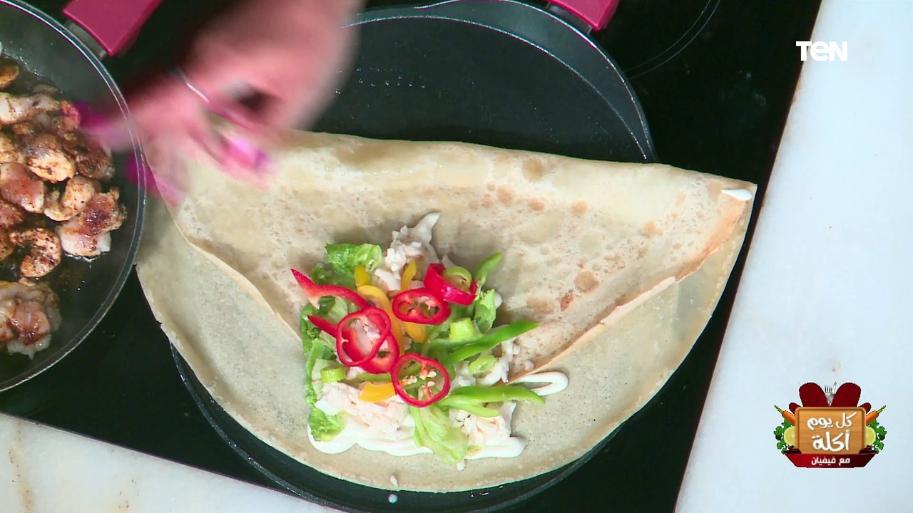 كل يوم أكلة| طريقة عمل عجينة الكريب وفوتشيني كريب مع الشيف فيفيان