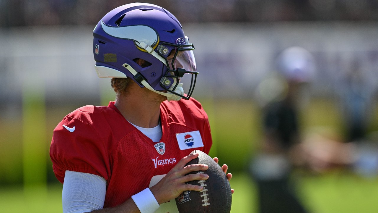 Vikings Rookie QB J.J. McCarthy Out for Season with Knee Injury
