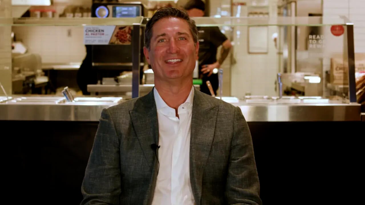 Starbucks’ new CEO gets to WFH with $113 million payday