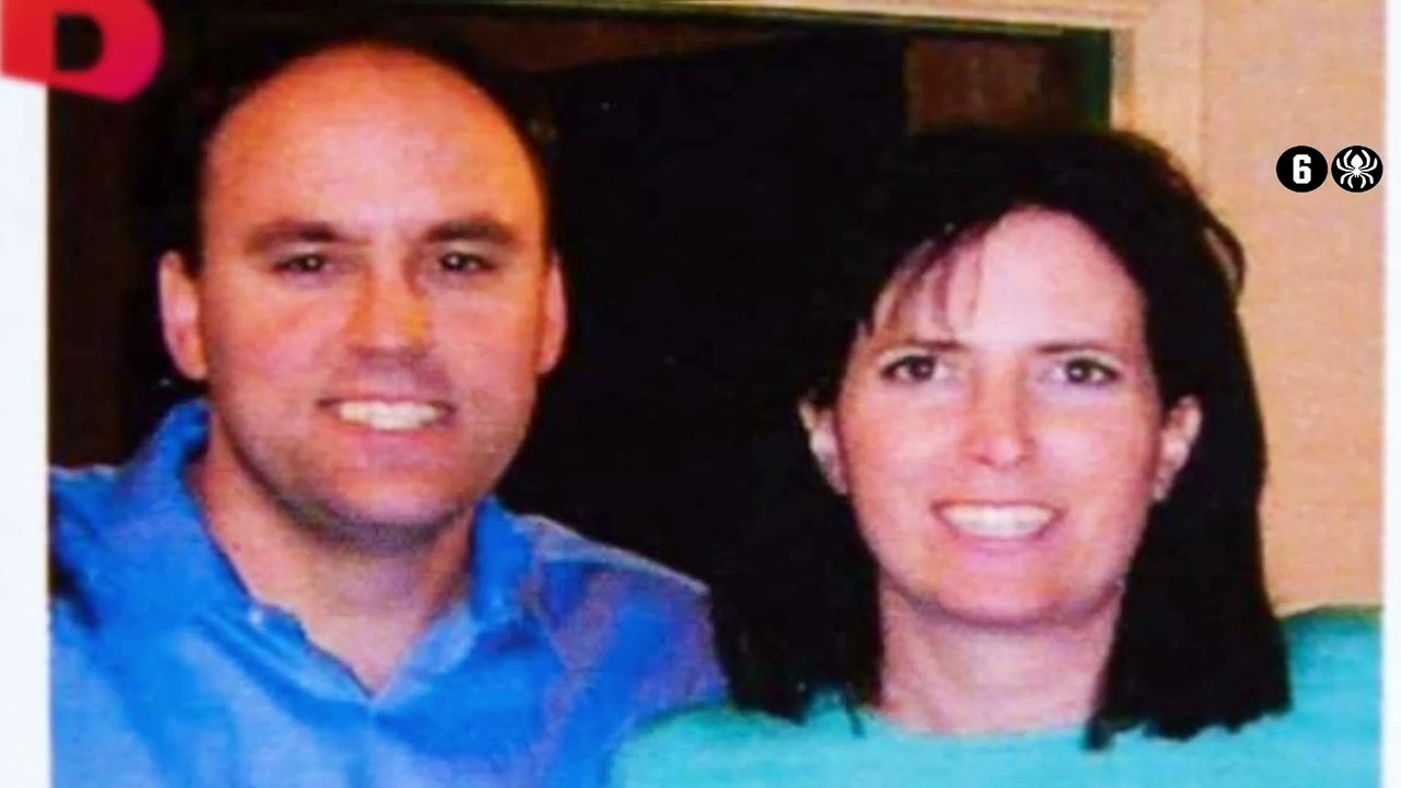 Meurtres et mensonges : Intrigue à tiroirs