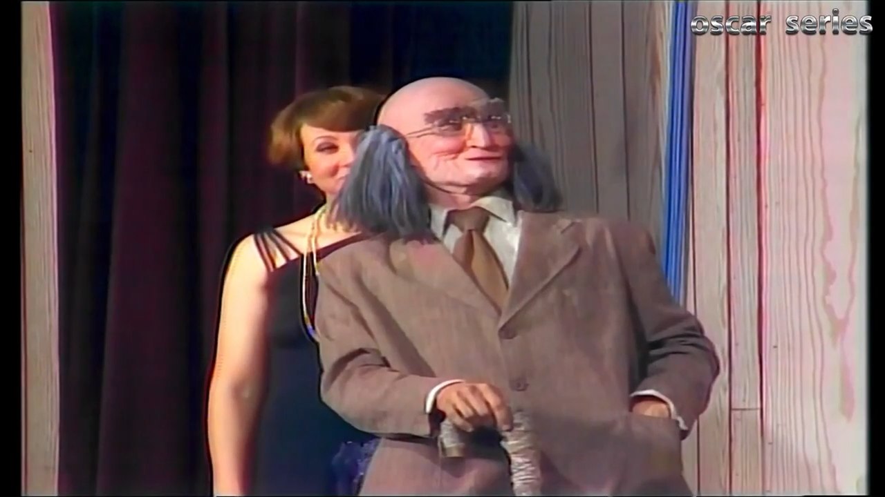 خفة دم محمد صبحى و خروجه عن النص ضحك السنين فى مسرحية الجوكر #مسرحية_الجوكر