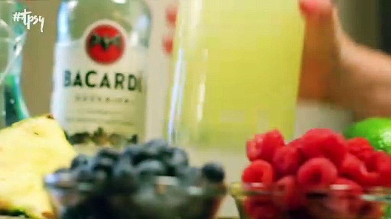 These Cocktails Will Save You Time and Money When Hosting a Party