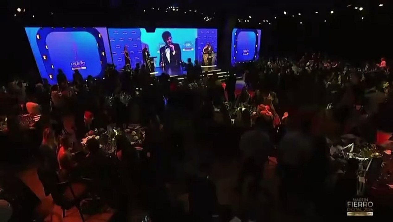 "Te lo resumo así nomás" desafió al tuitero libertario