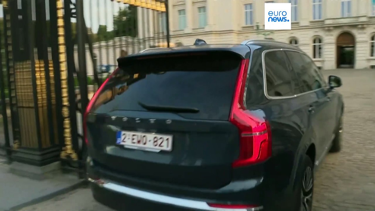 Belgian government talks at a standstill after resignation of key negotiator