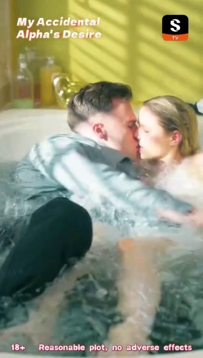 LOVE CAPTIVE TO THE MAFIA BOSS  PART 13