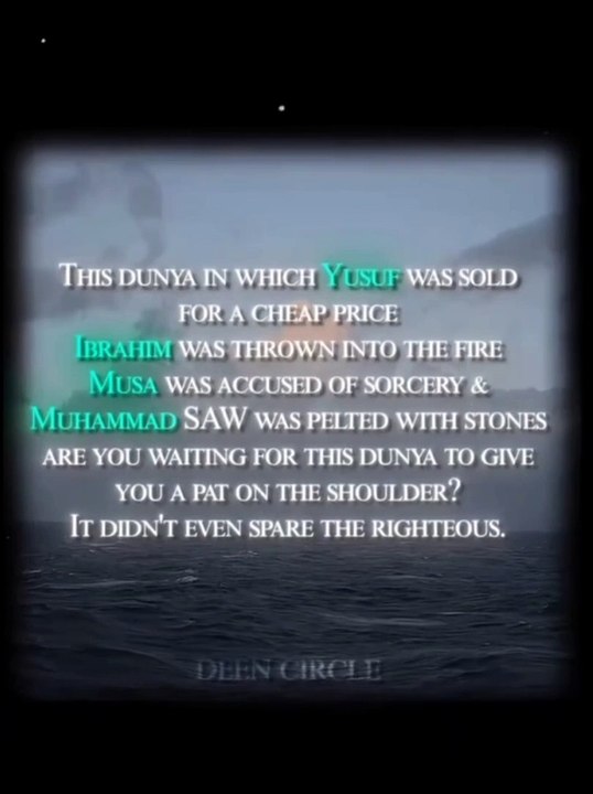 Islam: Monotheistic Faith in One God 🌙