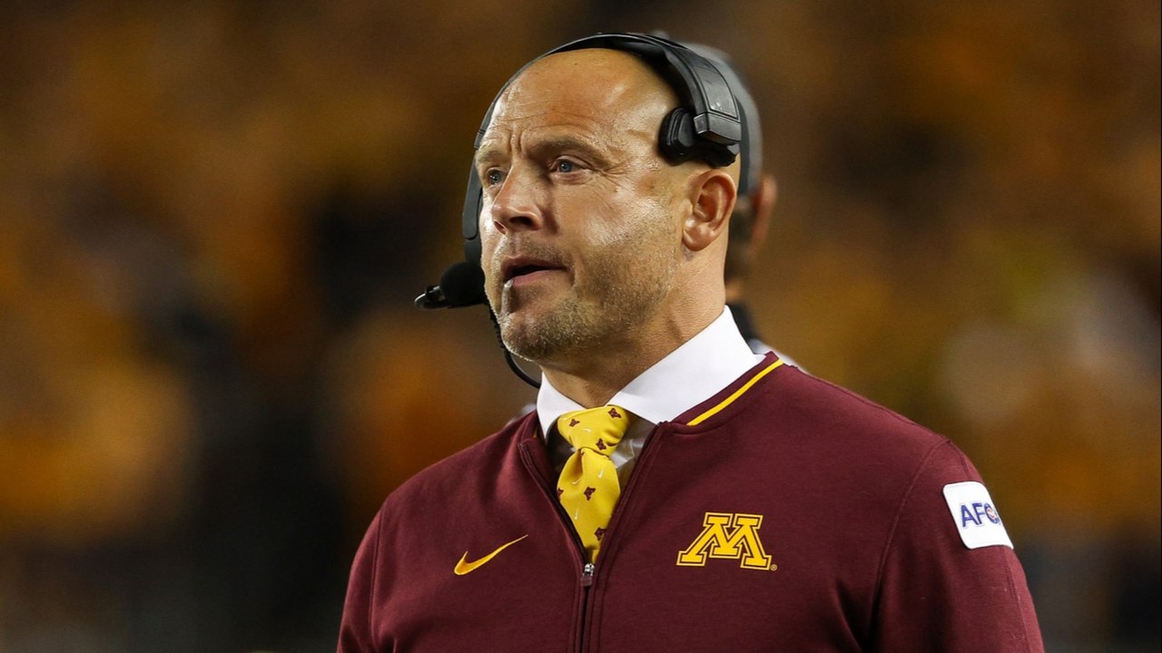 P.J. Fleck's Strategy Critiqued After Poor Offensive Game