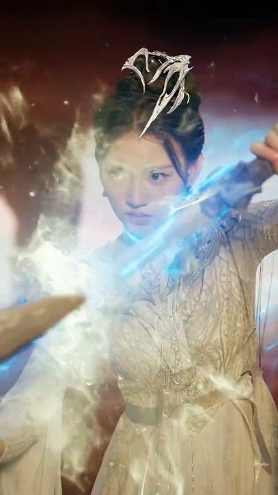 最新熱門爽劇【我就背首詩，你們咋全下跪了】全集