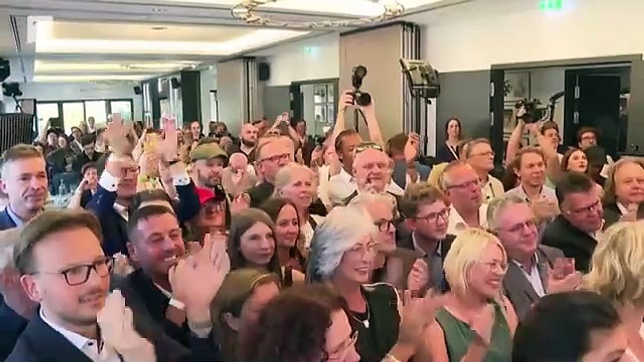 German hand-right AFD set to win state election