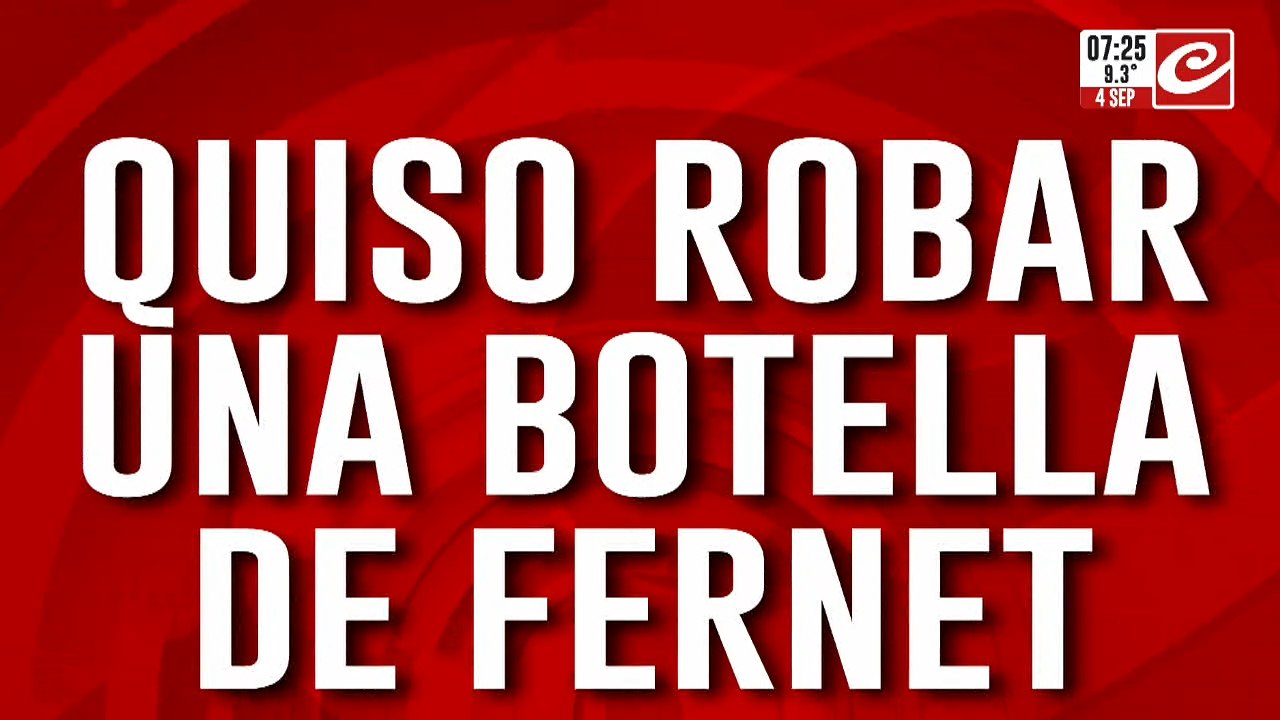 Intentó robar una botella de Fernet pero la torpeza le jugó en contra. Mirá el video