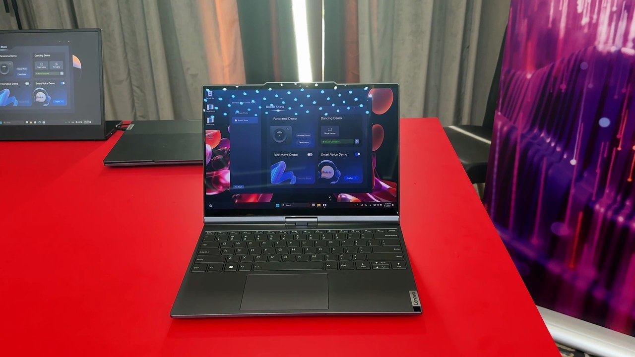 Lenovo Auto Twist AI PC