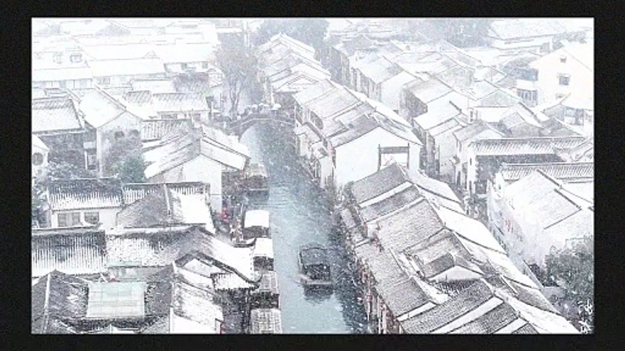 Is the city covered with snow beautiful