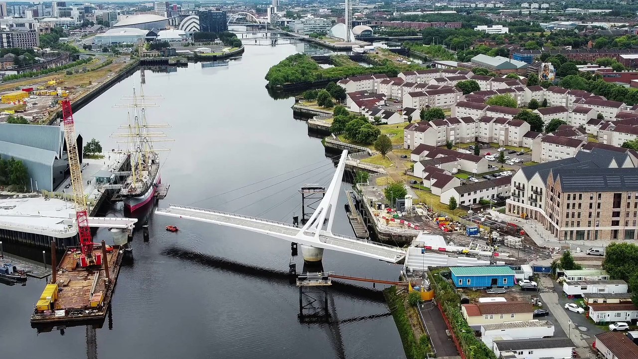 New Govan-Partick Bridge Opens