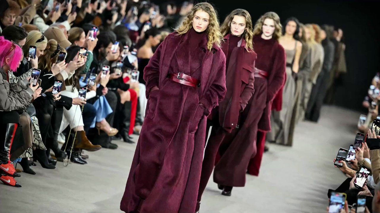 Le eroine romantiche di Max Mara: il video della sfilata A/I 2025-2026