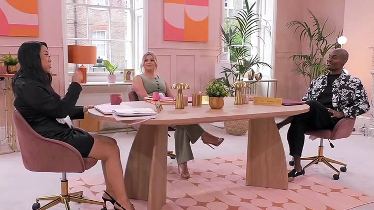 Celebs Go Dating S13E16 (2024)