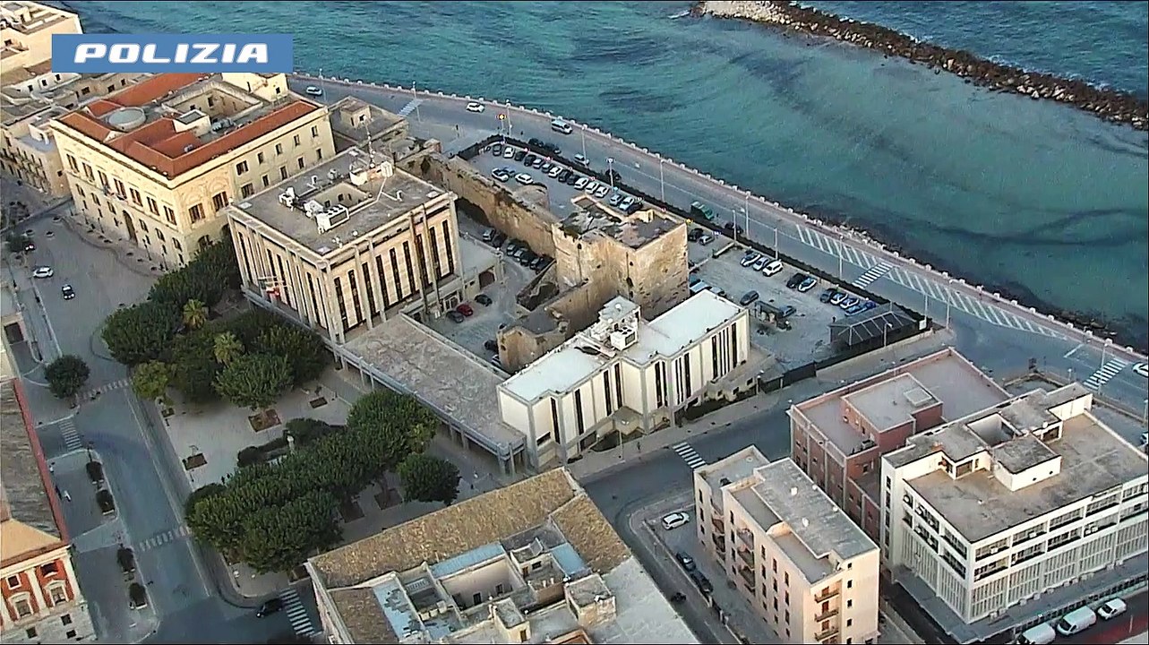 Mafia, estorsioni e voto di scambio: 10 arrestati nel Trapanese