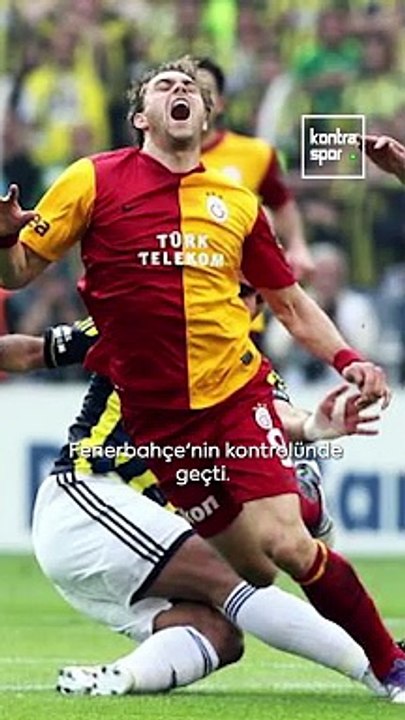 Karanlıklar içinde kaldırılan kupa